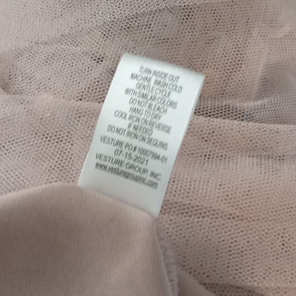 Dress - Picture 3 of 5